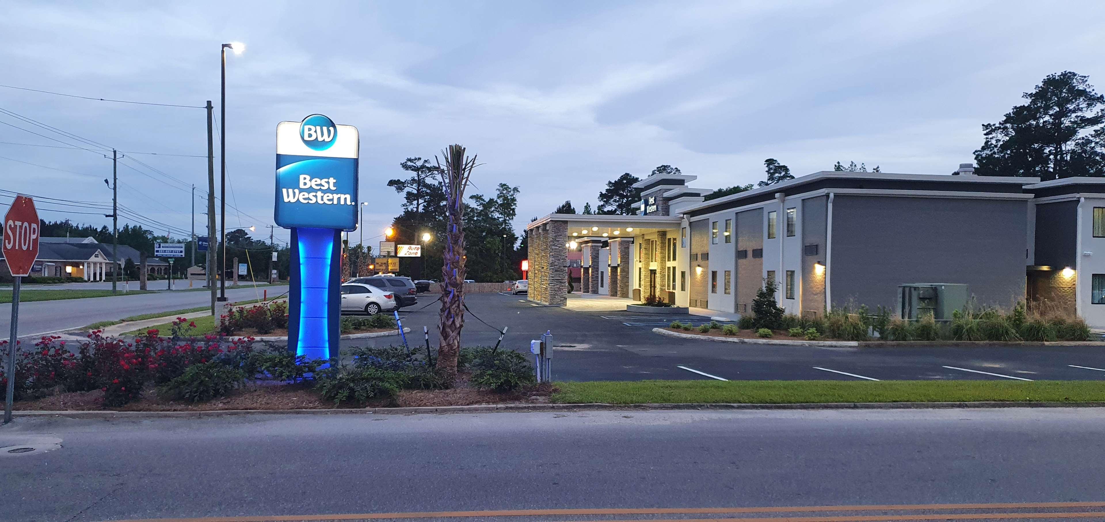Best Western John Muir Inn Мартинес Экстерьер фото