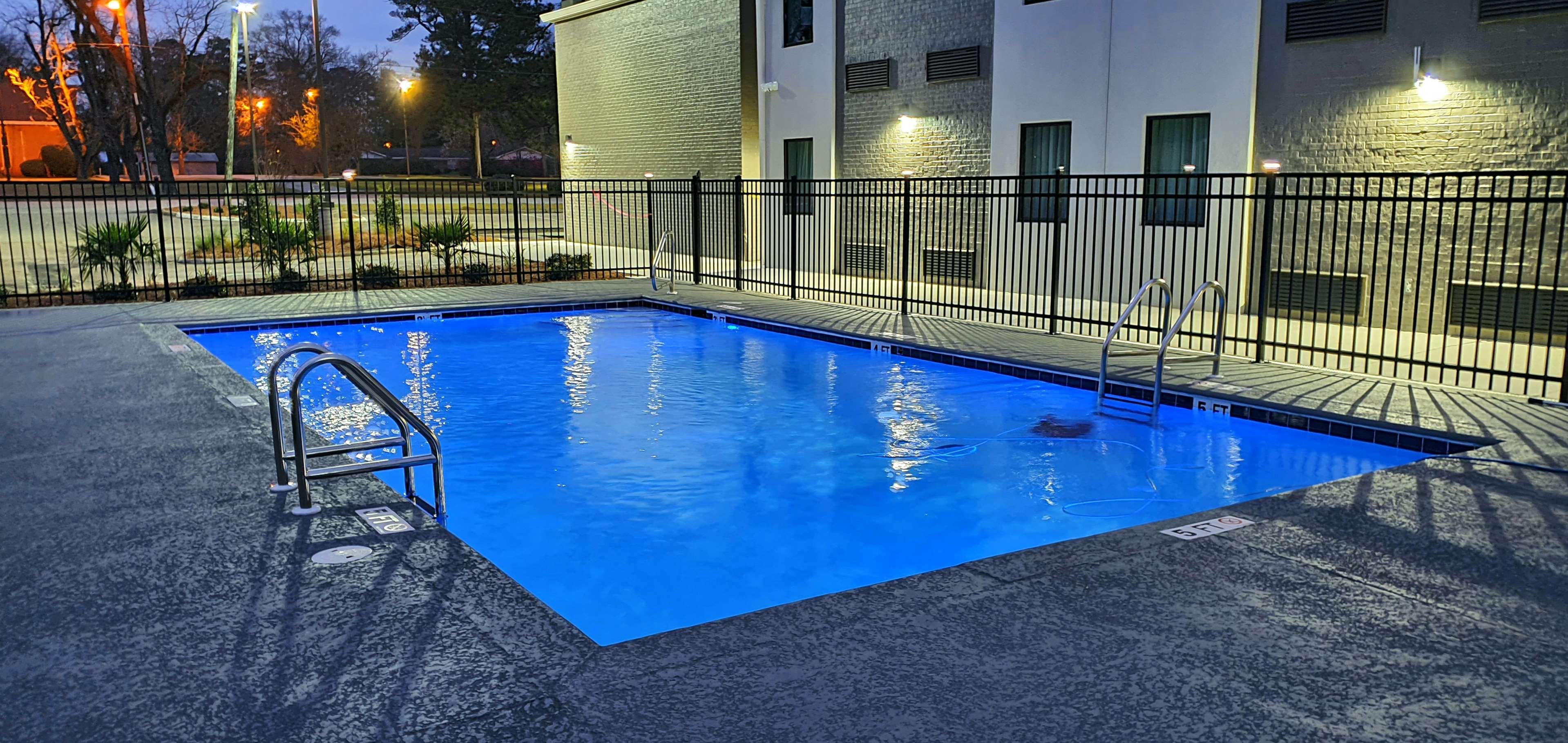 Best Western John Muir Inn Мартинес Экстерьер фото