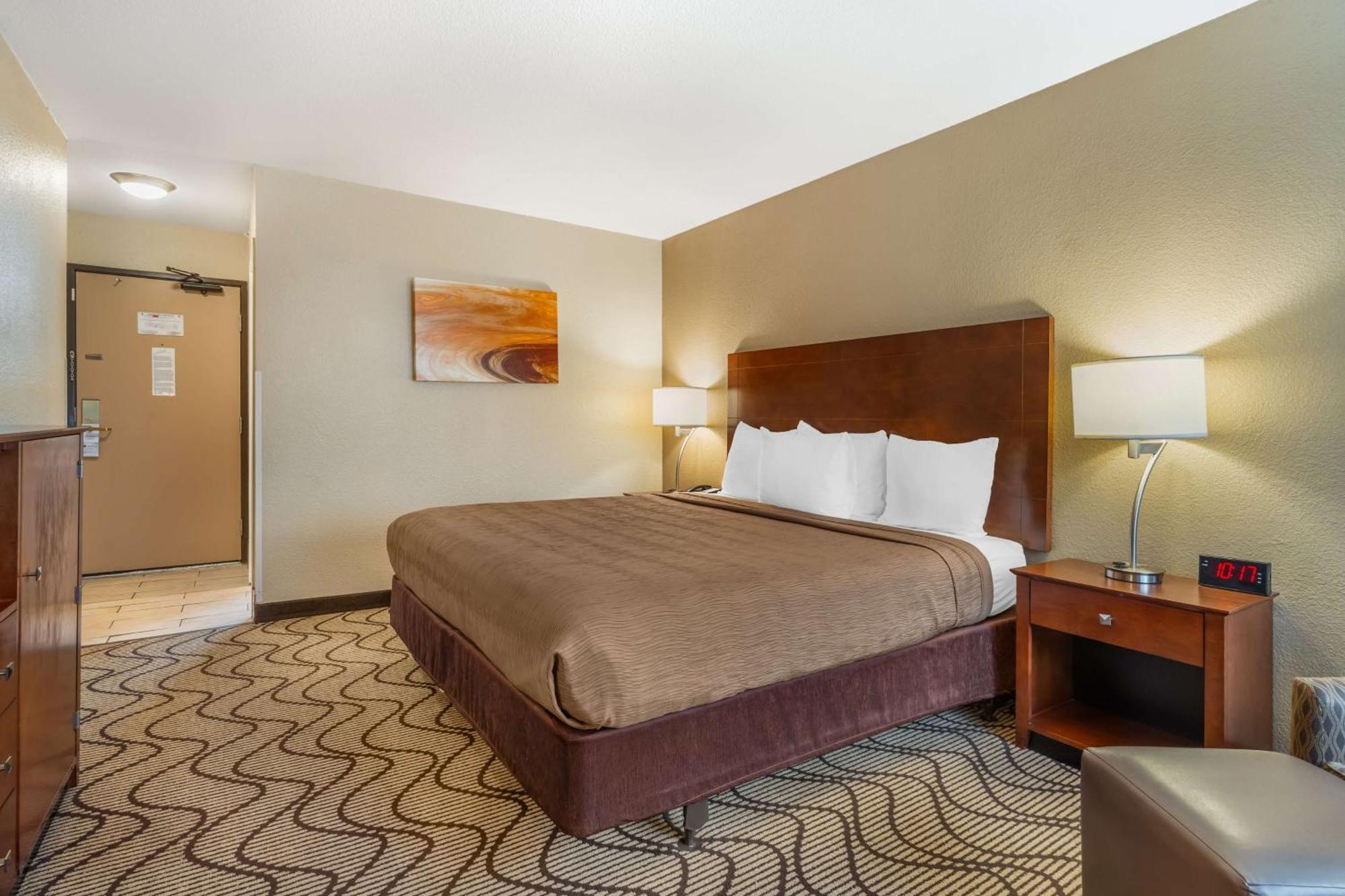 Best Western John Muir Inn Мартинес Экстерьер фото