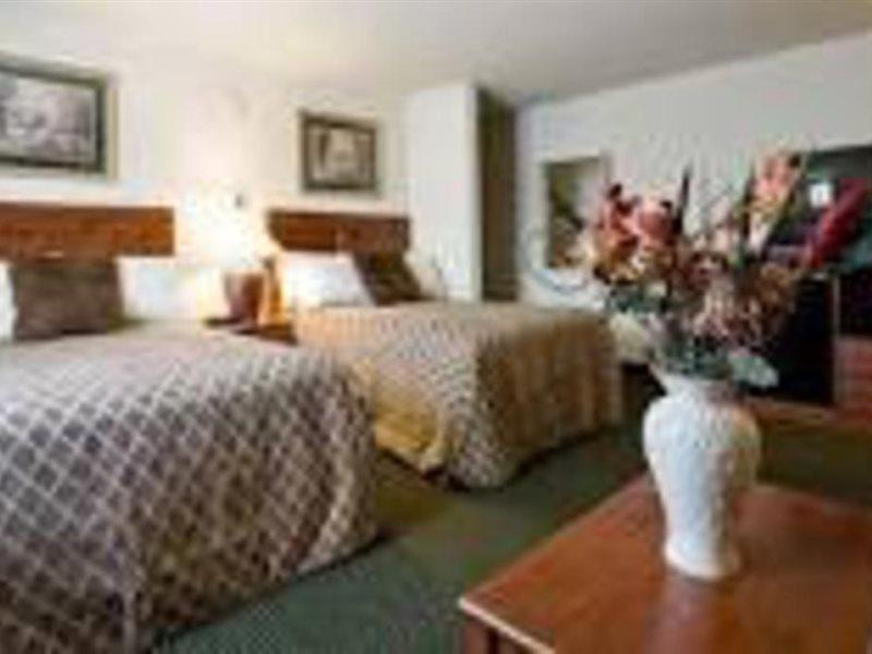 Best Western John Muir Inn Мартинес Экстерьер фото